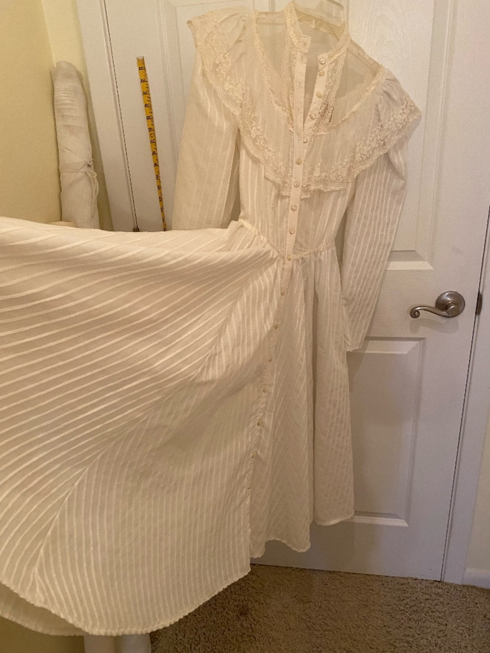 Gunne Sax Dress, 1980's, size 5 - Picture 8 of 8